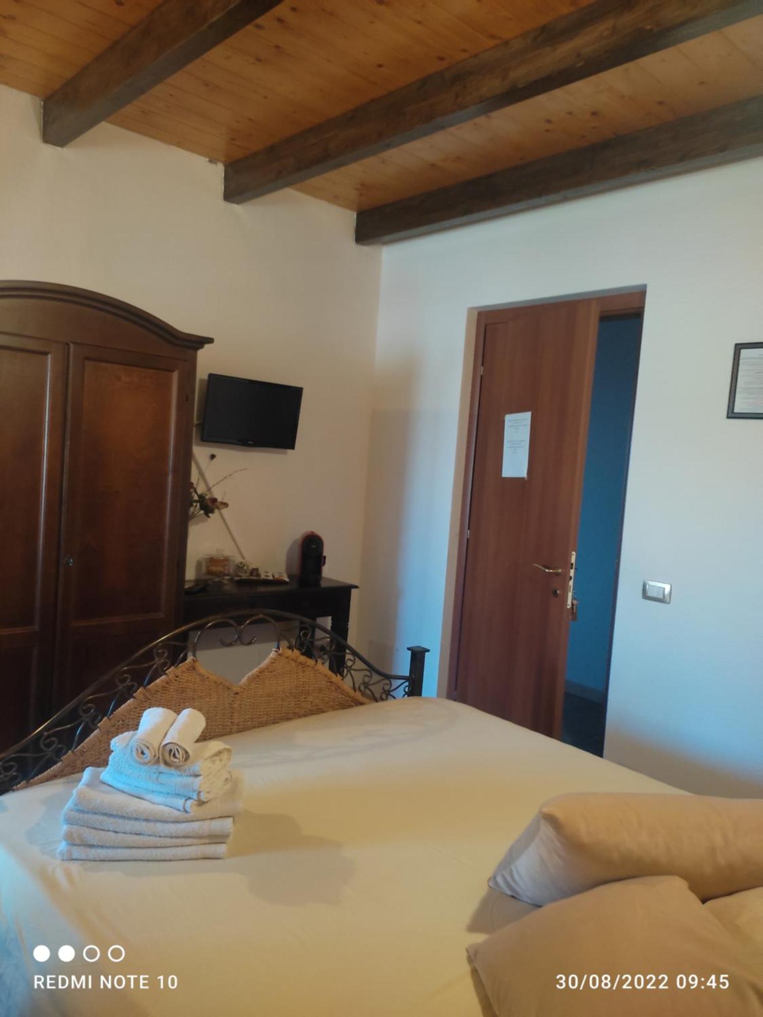 Room & Relax Eleinad Càbras Extérieur photo